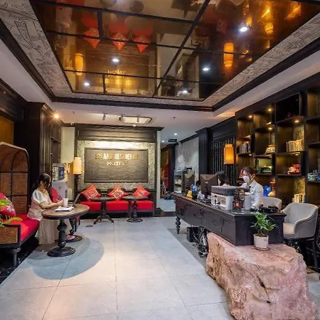 22 Land 52 Ngo Huyen Hotel & Spa